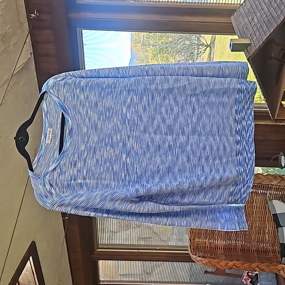👚CALVIN KLEIN STRIPED SWEATER - Picture 1 of 7